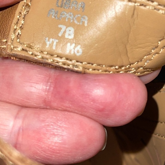 Earth Women's Shoes Size 7B Brown Leather Cone Heel Retro Open Toe Slingback - Picture 14 of 14